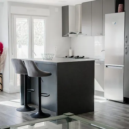 Enjoy Valencia: Deluxe With Terrace Apartment